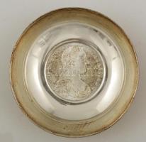 Ezüst(Ag) tálka, jelzett, d: 8,5 cm, nettó: 64,1 g