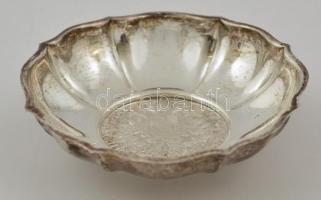 Ezüst(Ag) tálka, jelzett, d:  9 cm, nettó: 68,4 g