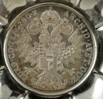 Ezüst(Ag) tálka, jelzett, d:  9 cm, nettó: 68,4 g