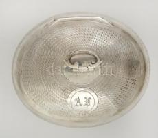 Ezüst (Ag.) monogramos cukor doboz, kulcs nélkül, jelzett, mesterjeggyel, jó állapotban, kis fogóval...