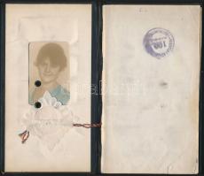 1917-1920 Budapesti Tudományegyetem (Bp., Királyi Magyar Tudomány Egyetem) leckekönyve női bölcszész...