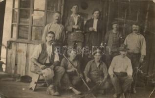 1933 Kovászna, Covasna; sikló, a fűrésztelep dolgozói / funicular, sawmill workers, photo (EB)