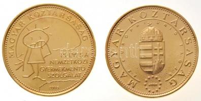 2004. 50Ft Cu-Ni "Európai Unió tagja" aranyozott + 2005. 50Ft Cu-Ni "Gyermekmentő Szo...