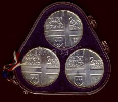 1977. 200Ft Ag 3klf db "Festők II. Mányoki, Rippl-Rónai, Csontváry" sor T:BU eredeti plombált MNB tokban!