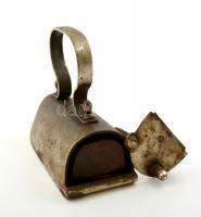 Régi fém vasaló, betéttel, jelzett, m: 15 cm