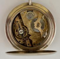 Autó műszerfalba való alul felhúzható mechanikus óra, másodpercmutatóval, repedt számlappal, működő ...