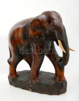 Elefánt szobor, fa, kis sérüléssel, az egyik agyara kijár, m: 40 cm