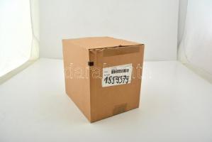 Régi kötszerek, papirospólyák, papirosvatta, nagyrészt bontatlan csomagolásban, összesen 22 db + 1 d...