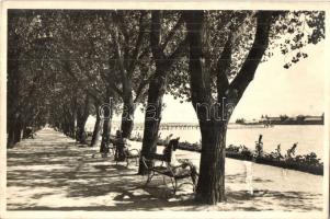 13 db RÉGI képeslap a Balatonról / 13 pre-1945 Hungarian postcards from the Balaton