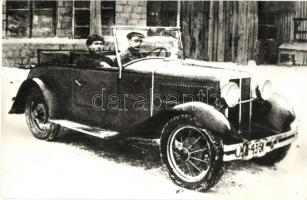 50 db MODERN autós és teherautós motívumlap, 12 darabos szovjet sorozattal tokban és 8 lapos lengyel...