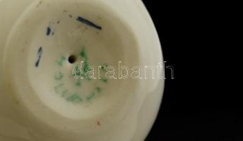 Hollóházi porcelán medve, kézzel festett, jelzett, hibátlan, 9 cm