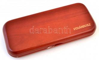 Igényes fa írószer készlet fa dobozban Volánbusz felirattal, nem használt, eredeti dobozában