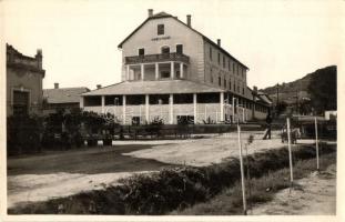 Révfülöp, Ivanics penzió