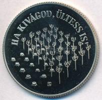 1982. 100Ft Cu-Ni "Labdarúgó Világbajnokság 1982" eredeti MNB tokban tanúsítvánnyal + 	
1...