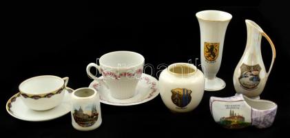 Vegyes porcelán tétel, 7 db, mini emlékkorsók, váza, csésze és alj, jelzettek, m: 5 és 12 cm között