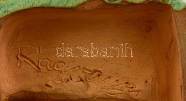 Radványi kerámia: Fekvő akt. Mázas kerámia. Jelzett, hibátlan. 19x21 cm