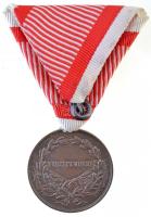 1917. "Károly Bronz Vitézségi Érem" Br kitüntetés modern  mellszalagon. Szign.: Kautsch T:...