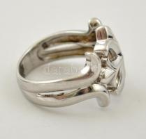 Ezüst(Ag) fantáziakeresztes gyűrű, jelzett, méret: 55, nettó: 5,6 g