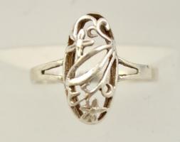 Ezüst(Ag) virágos, áttört ovális gyűrű, jelzett, méret: 55, nettó: 1,7 g