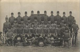 1914 I. világháborús K.u.K. huszár katonák csoportképe / WWI Austro-Hungarian hussar regiment, group photo (EK)