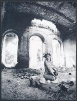 cca 1980 10 db aktfotóról készült nyomtatvány, 14x18,5 és 21x15 cm közti méretben