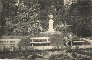 Buziás-fürdő, Hideg gyógyvízintézet, Trefort szobor / spa, statue - 2 db régi képeslap / 2 pre-1945 ...