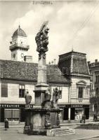 Komárom, Komárno; - 44 db modern fekete-fehér képeslap, pár hajóval, kotróhajóval, kikötő / 44 moder...