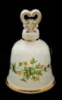 Hollóházi porcelán csengő, virágokkal díszített, szolidan aranyozott, jelzett, m: 10,5 cm