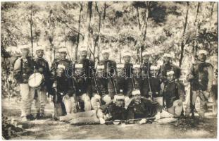 1905 Marosvásárhely Targu Mures; Sátortábor, tanzászlóalj katonák csoportkép / military barrack, group photo