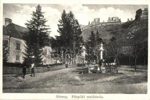 Sümeg, Püspöki rezidencia, Kisfaludy szobor, vár. Horvát Gábor kiadása