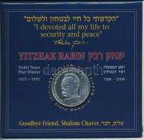 Izrael 1995. A Nobel-békedíjjal elismert Yitzhak Rabin Cu-Ni emlékérem karton díszcsomagolásban (38,5mm) T:BU Israel 1995.Yitzhak Rabin, Nobel Peace Prize winner Cu-Ni commemorative medal in cardboard case (38,5mm) C:BU