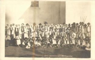 1917 Bukowina Volktypen / Bukovina folklore, traditional costumes, photo (non PC) (EK)