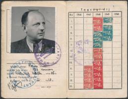 1947-1949 Nemzeti Parasztpárt tagsági igazolványa, számos tagsági bélyeggel, fényképpel, kissé visel...