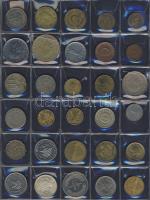 Hagyaték gyűjtemény, egész világ, régi és új, 466db érme, benne nominál és 
tengerentúl, 2db újszer...