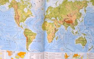 Földrajzi és politikai világatlasz. Országlexikonnal. Bp.-Győr, 2003, Athenaeum-Favorit '97-Hib...