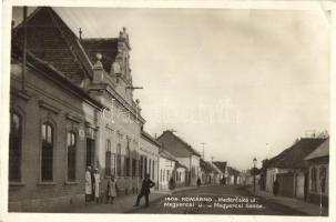 Komárom, Komárno; Medercská ulica / Megyercsi utca, Lichtig / street view (EB)