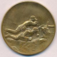 Pincés Puder István (1907- ) ~1940. "Hadsereg Lövészérem" Br emlékérem, hátoldalán gravírozva "Emlékül a Honvéd Főparancsnokság kiképzési osztályának tisztikarától 1940. február 28." (47mm) T:2