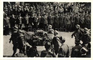 1940 Szatmárnémeti, Satu Mare; bevonulás, Horthy Miklós, lőszert cipelő lovak / entry of the Hungarian troops, Horthy, ammunition carrying horses