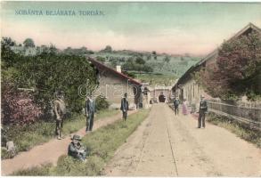 Torda, Turda; Sóbánya bejárata / salt mine entry