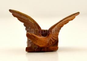 "Emlék Ö. V. T. / M. Á. 1939" feliratú turulos faragott fa gyűrű, méret: 56