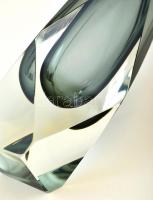 Muránói gyémánt váza, több rétegű, csiszolt, hibátlan, jelzés nélkül, m:15,5 cm