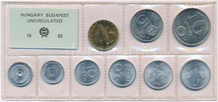 1982. 2f-10Ft (10xklf) érmés forgalmi sor fóliatokban T:1 kis patina Adamo FO15
