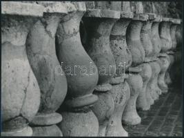 cca 1977 Kortárs fotóművészeti alkotások különböző szerzőktől, 4 db feliratozott vintage fotó, 18x24...