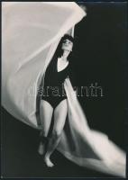 cca 1975 Négy szerző, 4 db feliratozott, vintage fotóművészeti alkotása, az egyik kép sarkán törésny...