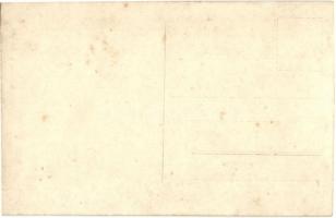 Osztrák-magyar haditengerészet matrózai névre szóló csomagokkal, tangóharmónikás / K.u.K. Kriegsmari...