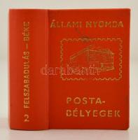 Magyar Postabélyeg II kötet. 1945-1975. Bp.,1983, Állami Nyomda-Magyar Posta. Kiadói műbőr-kötés. Készült 600-600 példányban. Számozatlan példány. Kereskedelmi forgalomba nem került.