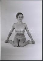 cca 1971 Mutatványok az objektív előtt, 3 db szolidan erotikus fénykép, mai nagyítások, 25x18 cm / 3...