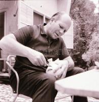 1967. augusztus 11. Pécsi Sándor és Mezei Mária, 30 db vintage negatív Kotnyek Antal (1921-1990) fot...