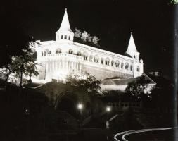 cca 1938 Budapesti városképek, 13 db szabadon felhasználható, vintage negatív (üveglemezek, filmek),...