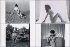 cca 1979 Hétvégi fotózások, 21 db szolidan erotikus fénykép, korabeli negatívokról készült mai nagyí...